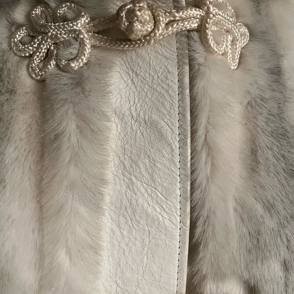 tissavel france fur coat - Picture 3 of 9